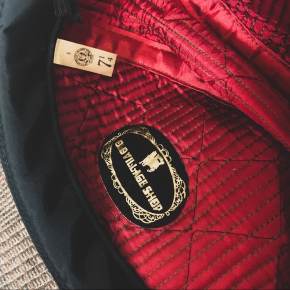 Plaid Vintage Hat - Picture 5 of 5